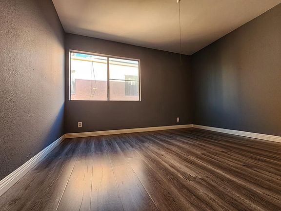 4th image of 641 N Normandie Ave #8