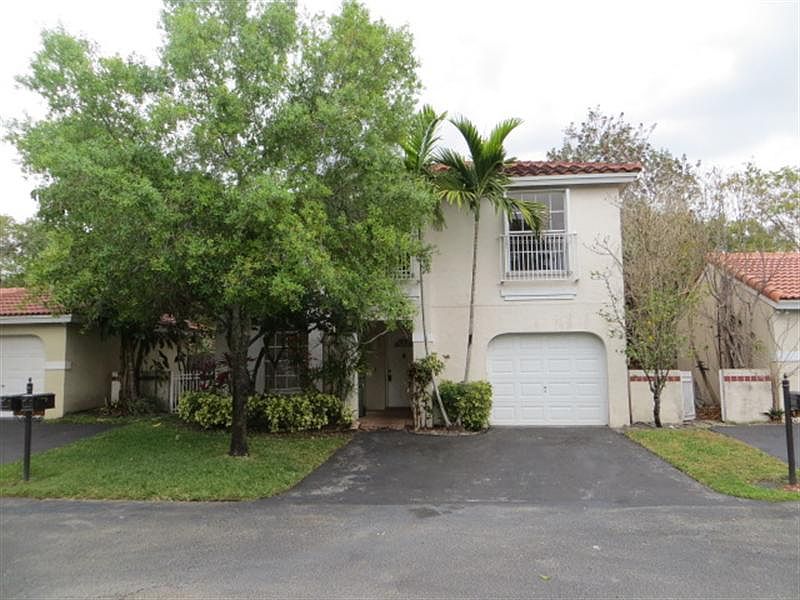 1st image of 1369 Seagrape Cir