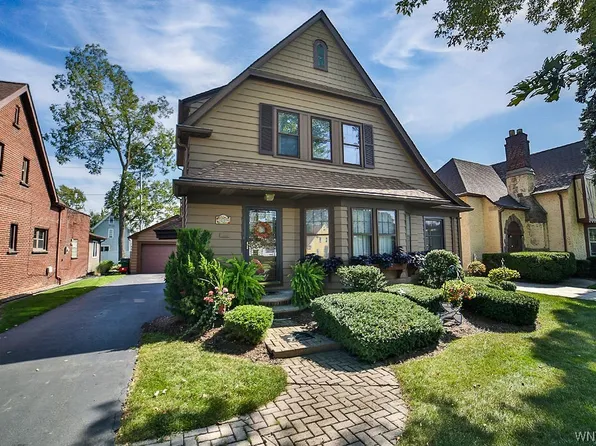 3009 Macklem Ave, Niagara Falls, NY 14305