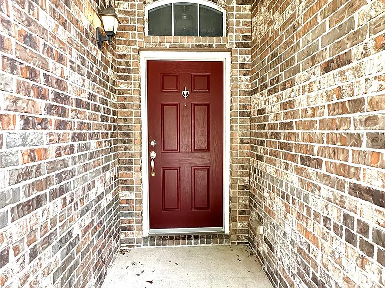 24219 Cornell Park Ln — Photo 5