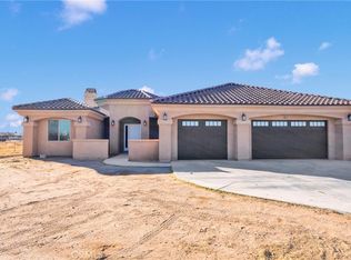 16233 Lime St, Hesperia, CA 92345