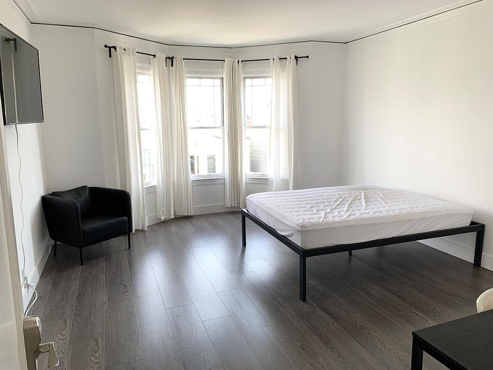 1st image of 535 Broderick St #8