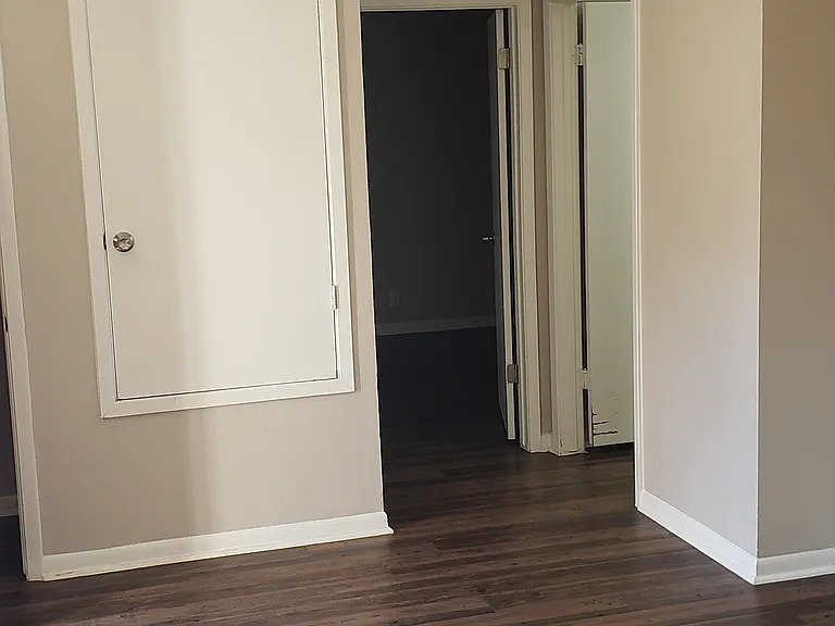 737 Commerce St #2A — Photo 9