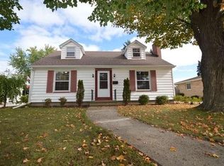 2421 25th Ave, Kenosha, WI 53140