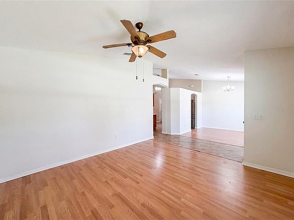 3rd image of 4790 Londel Ave