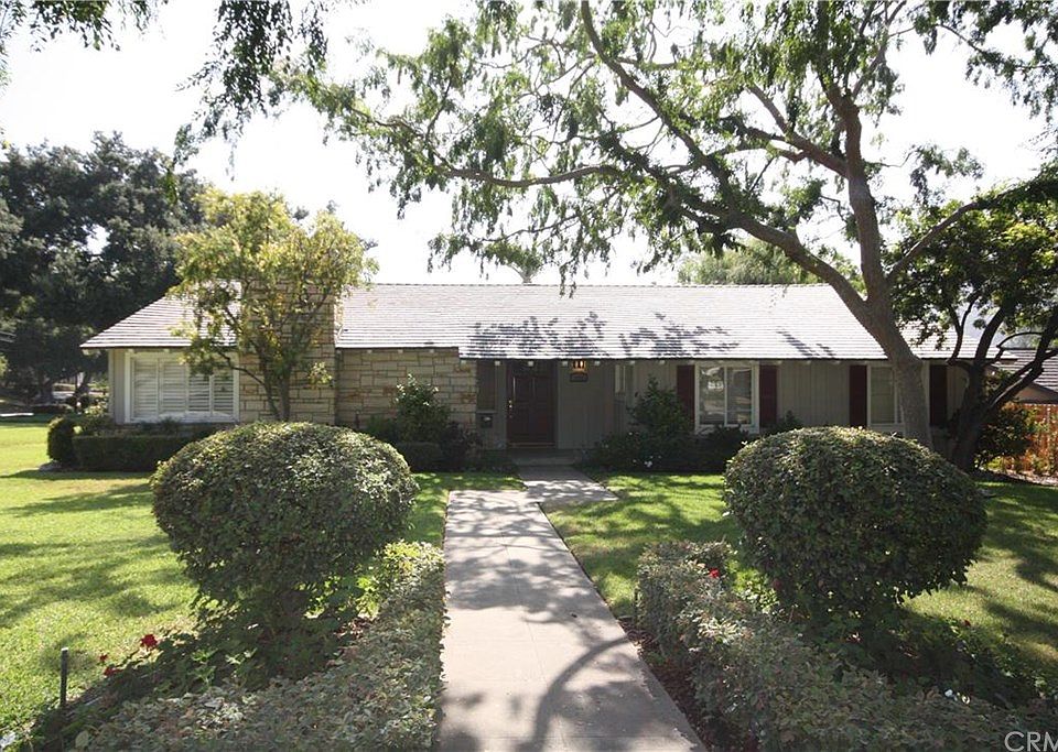 1st image of 1860 Alta Oaks Dr