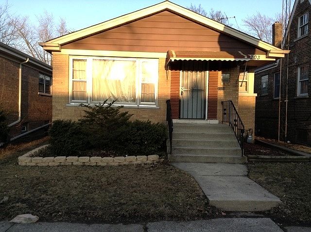 1st image of 14203 S La Salle St