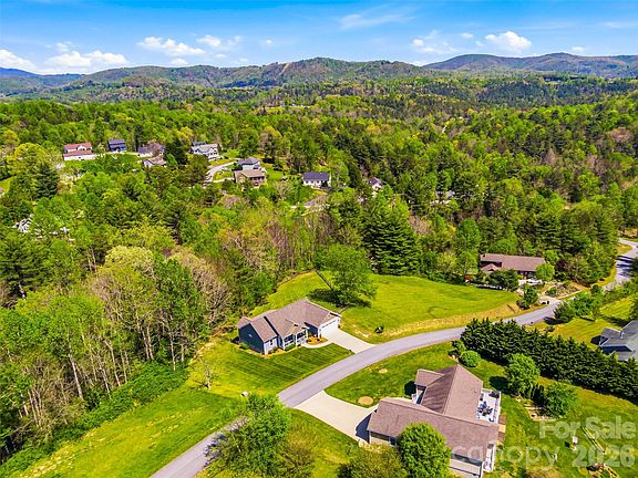 4th image of 144 Hidden Knoll Dr