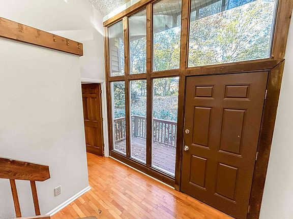 3rd image of 3468 Cedar Valley Ct SE