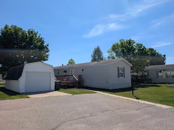 2701 E Main St #142, Reedsburg, WI 53959