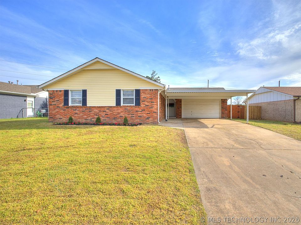 1st image of 702 Trinidad Dr