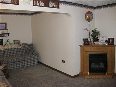 3rd image of 3120 Searsdale Ave
