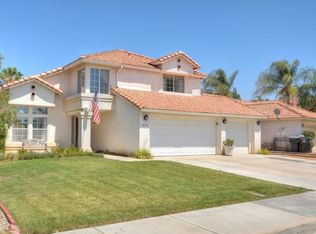 1898 Harbor Dr, Hemet, CA 92545