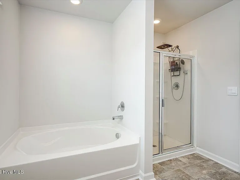 5083 Captain Dr — Photo 12