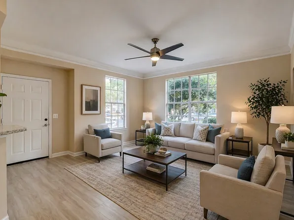 12914 Penn Station Ct APT 101, Orlando, FL 32821