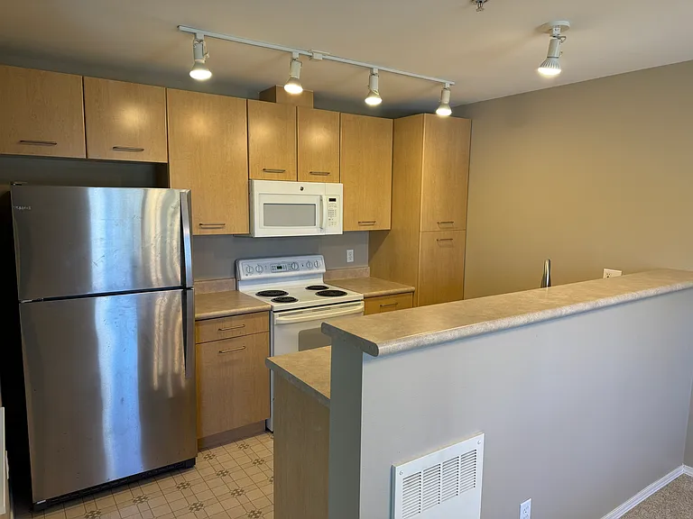 710 240th Way SE #F302 — Photo 7