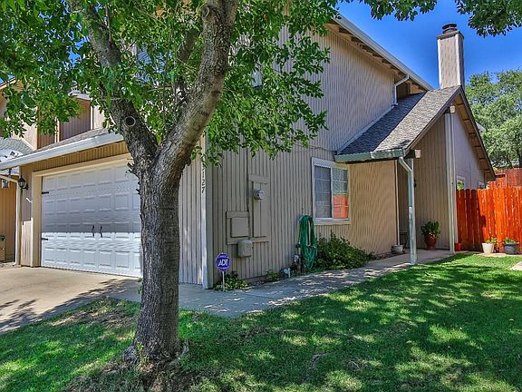 2nd image of 3127 Quad Ln