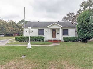 4551 Wilson Ave, Groves, TX 77619