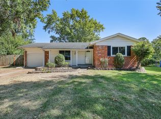 2385 Belfast Dr, Florissant, MO