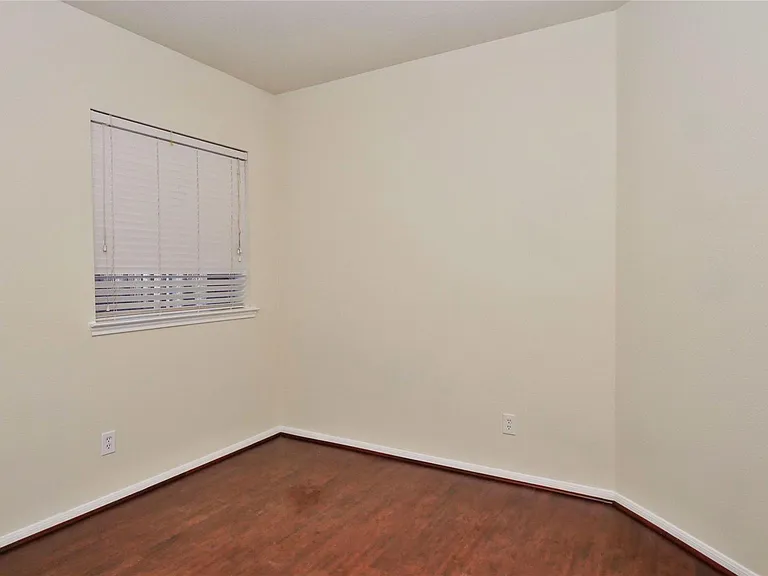 25206 Bright Hollow Ln — Photo 13