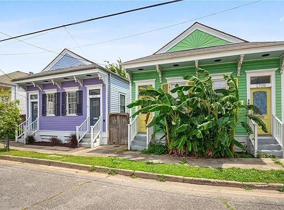 2nd image of 2713 2nd St