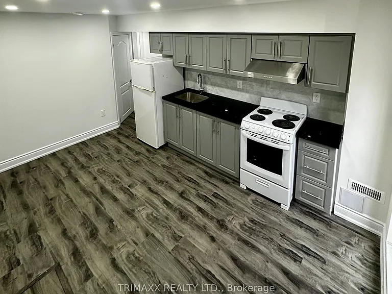 68 Ural Cir #BASEMENT — Photo 2