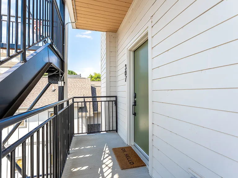 1310 Lischey Ave #307 — Photo 32