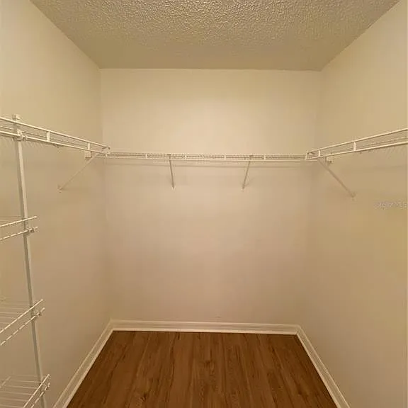 3992 Warbler Dr — Photo 11