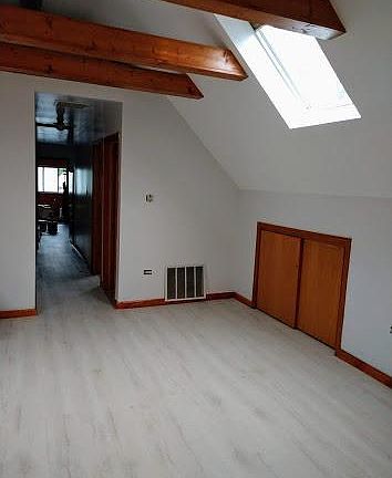 4th image of 1340 W Wellington Ave #3