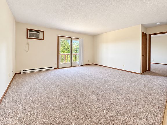 2nd image of 1128 5th St E #29