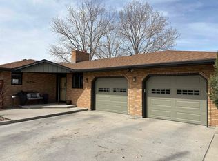 2447 W Main St, Riverton, WY 82501