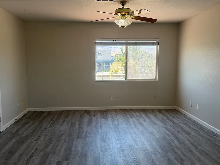 5835 Rainbow Trout Ct — Photo 10