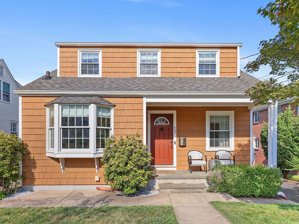 1st image of 17 Auburn St