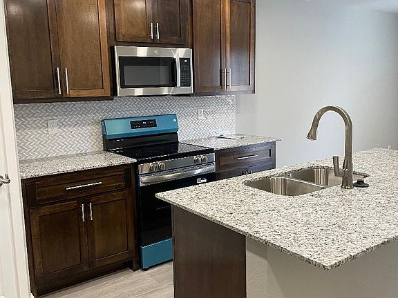 Kitchen (North view)