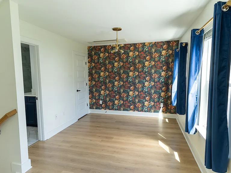 110 Duke St — Photo 18
