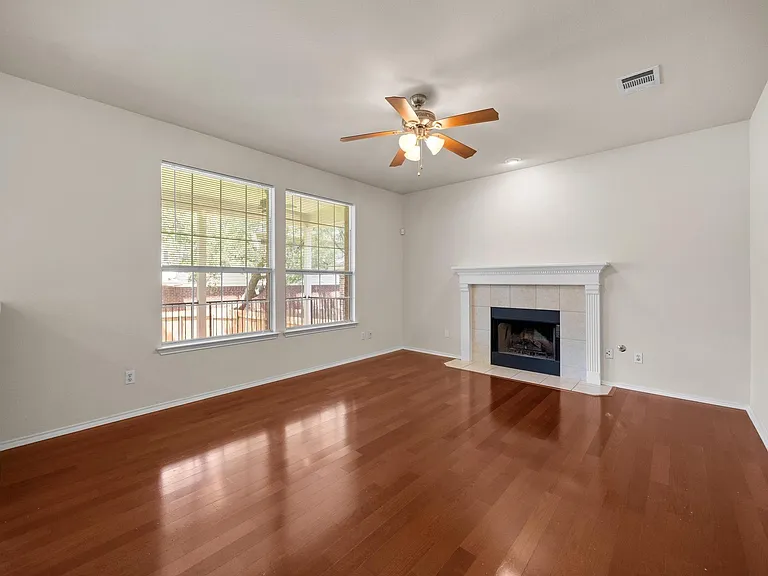 9400 Billingham Trl — Photo 13
