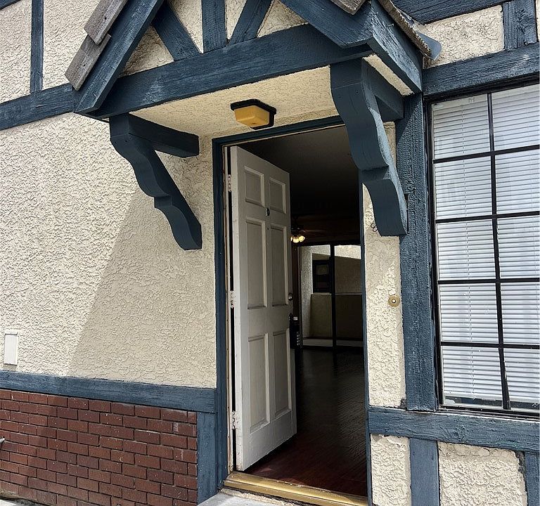 1st image of 711 W Duarte Rd APT D