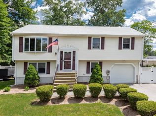 55 Pilgrim St, Abington, MA 02351