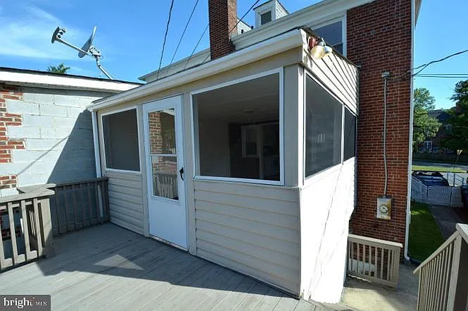 2602 S Troy St — Photo 28