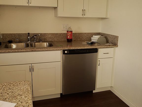 4th image of 446 Rancho Vista Rd #4