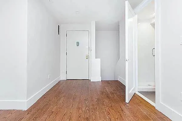 Rented by Rentopia | media 21