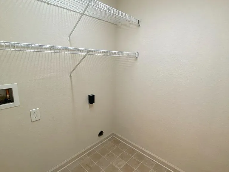 8550 Argyle Business Loop #302 — Photo 11