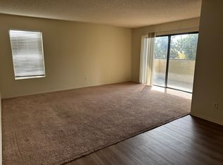 118-1271 W Springfield St, Upland, CA 91786