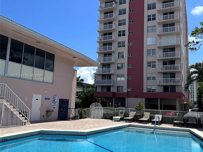 3161 S Ocean Dr #803 — Photo 2