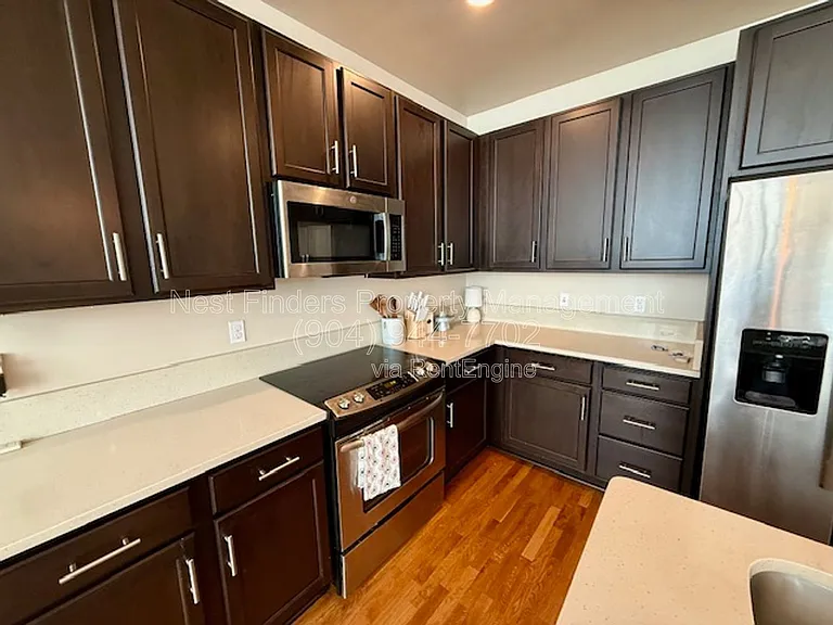 2525 College St #2201 — Photo 5
