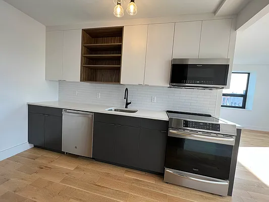 Rented by Rumah Realty Inc | media 12