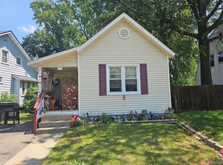 4417 Elizabeth St, Wayne, MI