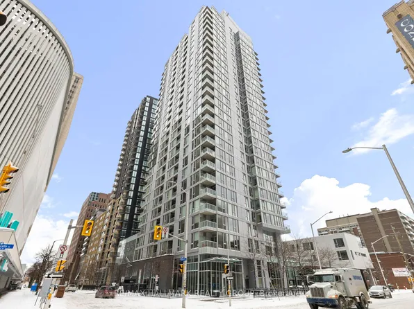 179 Metcalfe St #1010, Ottawa, ON K2P 0W1
