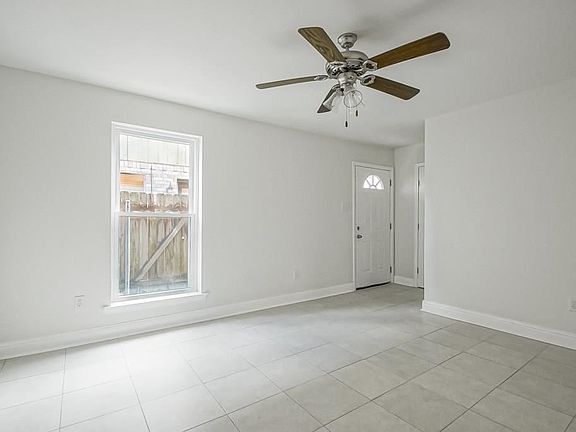 4th image of 2908 Illinois Ave