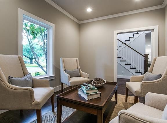5th image of 4106 Santa Barbara Dr